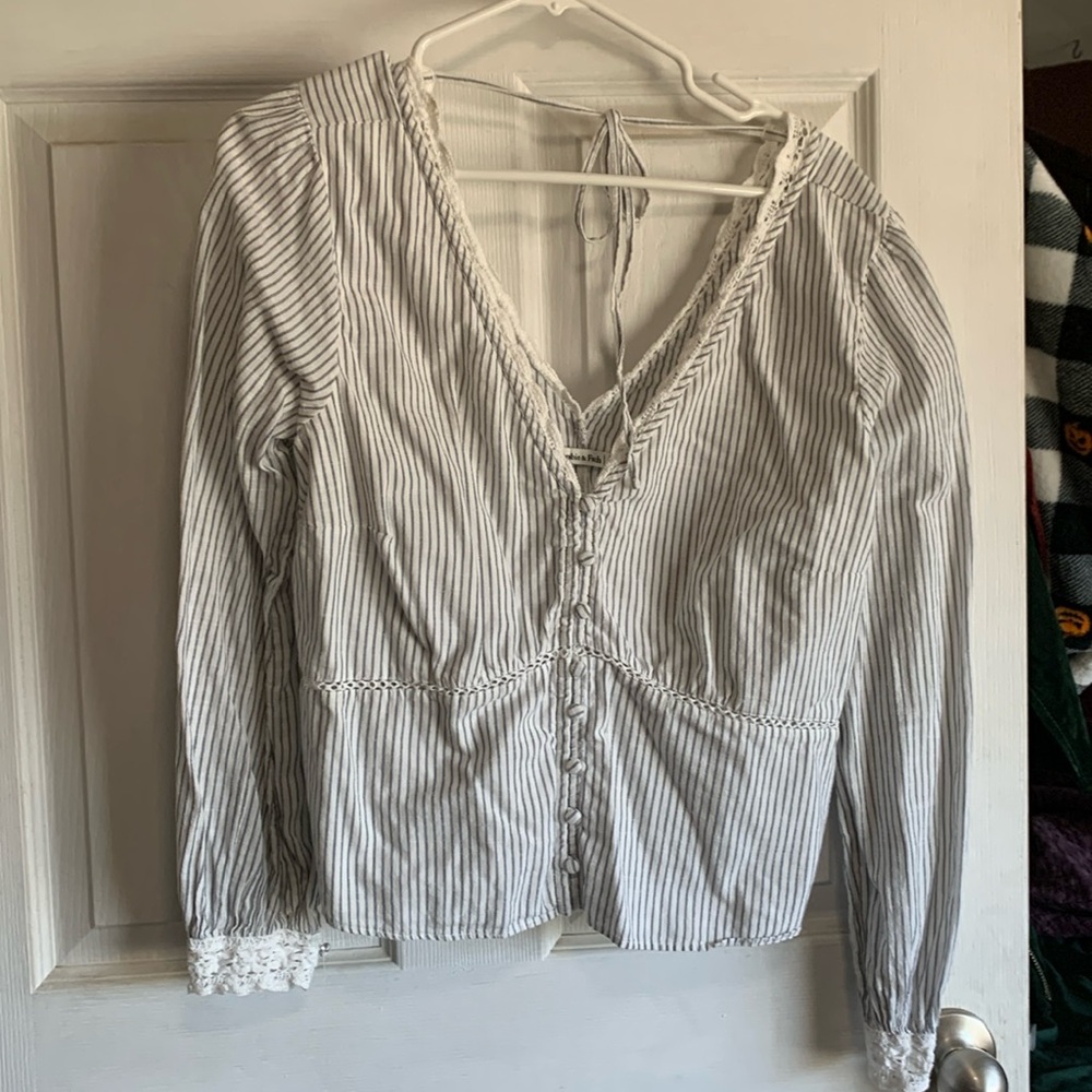 Abercrombie and fitch blouse